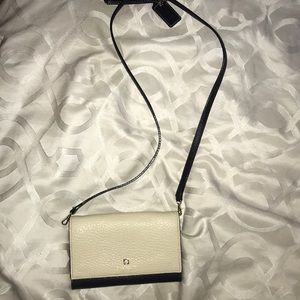 Kate Spade Black and Tan Crossbody